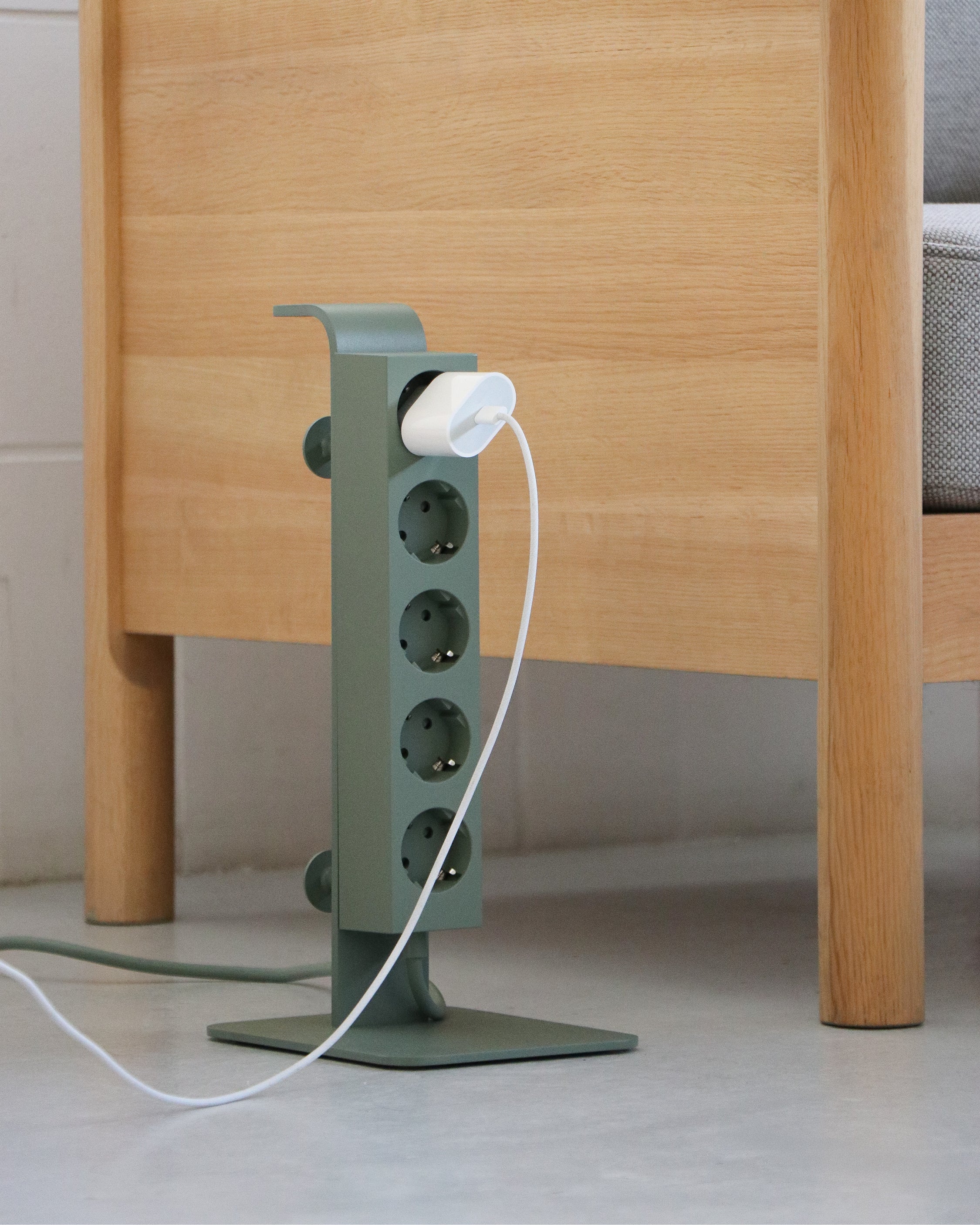 Workspace Essentials – Pedestal